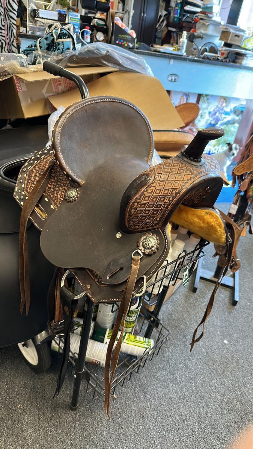 Youth Wild Star Deep Seated Barrel Saddle 14&quot;