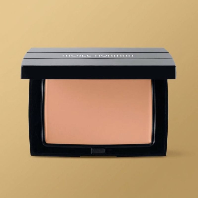 Total Finish Compact Makeup (Golden Beige)