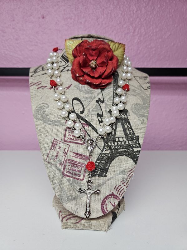 Rosary Necklace Rose