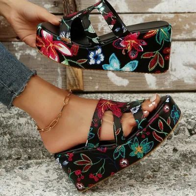 Peep Toe Sandals, Colour: Scarlet, Size: 6