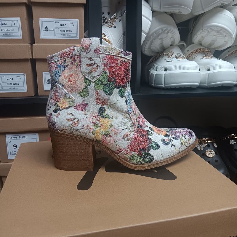 Unite Floral Boots