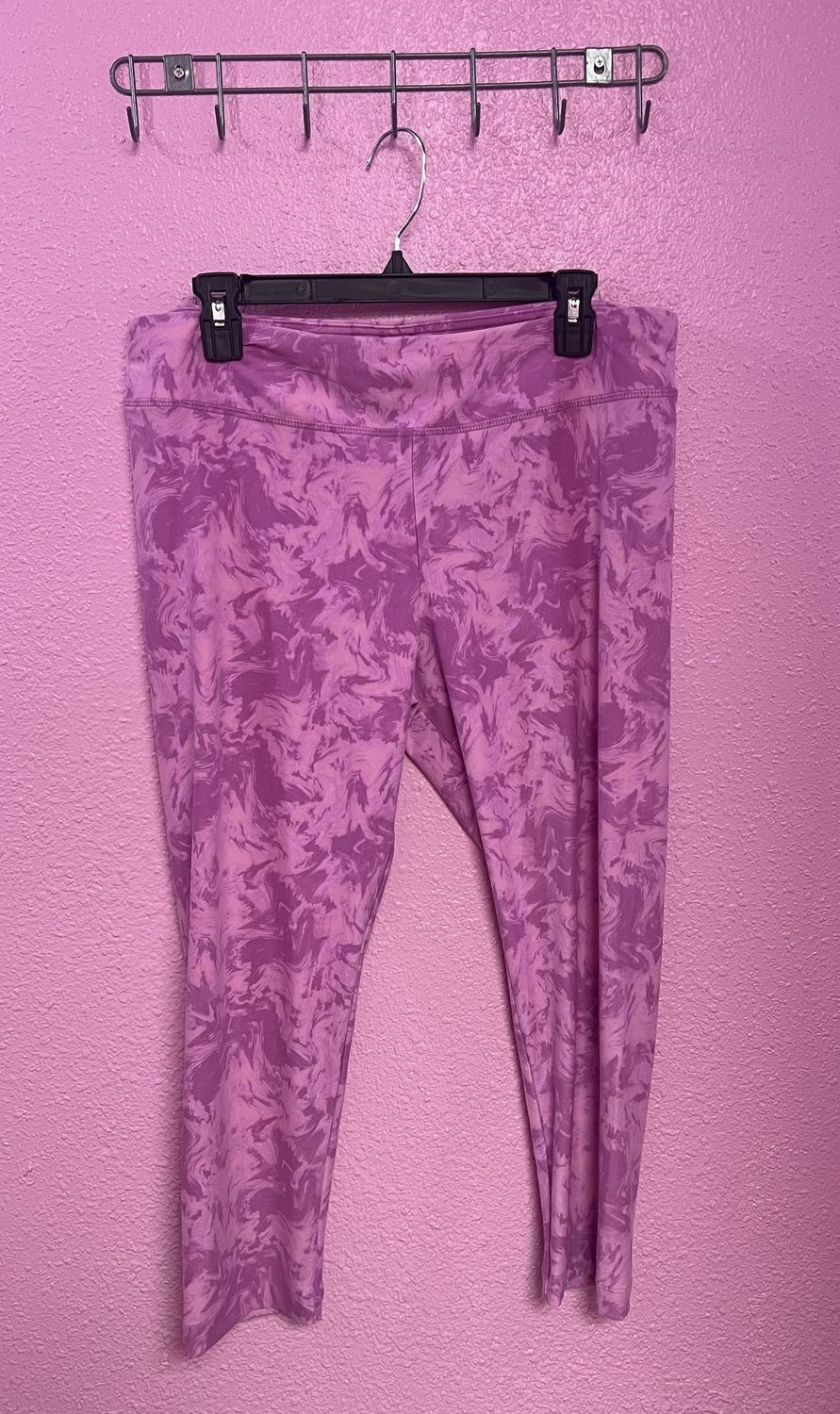 Pink Maribel Capris, Size: XLarge