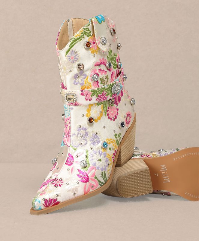 Rhinestone Embellished Cowgirl Boots