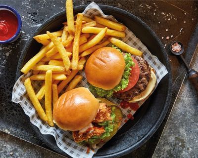 Sandwiches, Burgers and Chips