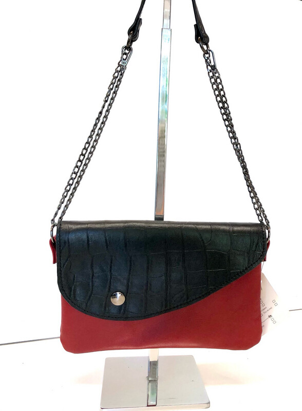 Isia pochette cuir sur mesure haut de gamme fabriqué à Toulouse France pièce unique, bandoulière Chaine #pochettecuirfrance