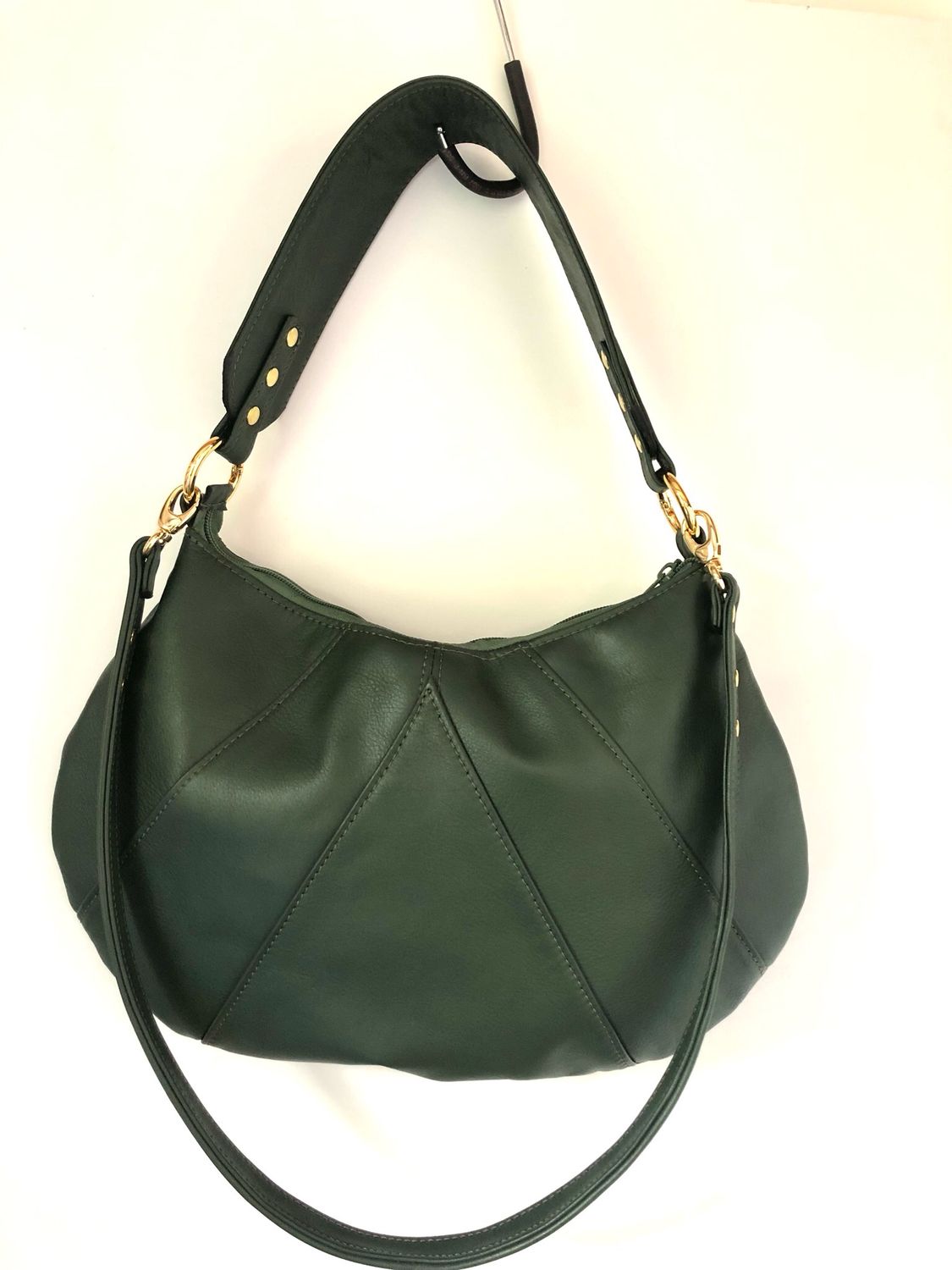Victoire sac Hobo cuir vert empire, porté épaule ou bandoulière pièce unique fabriqué à Toulouse France