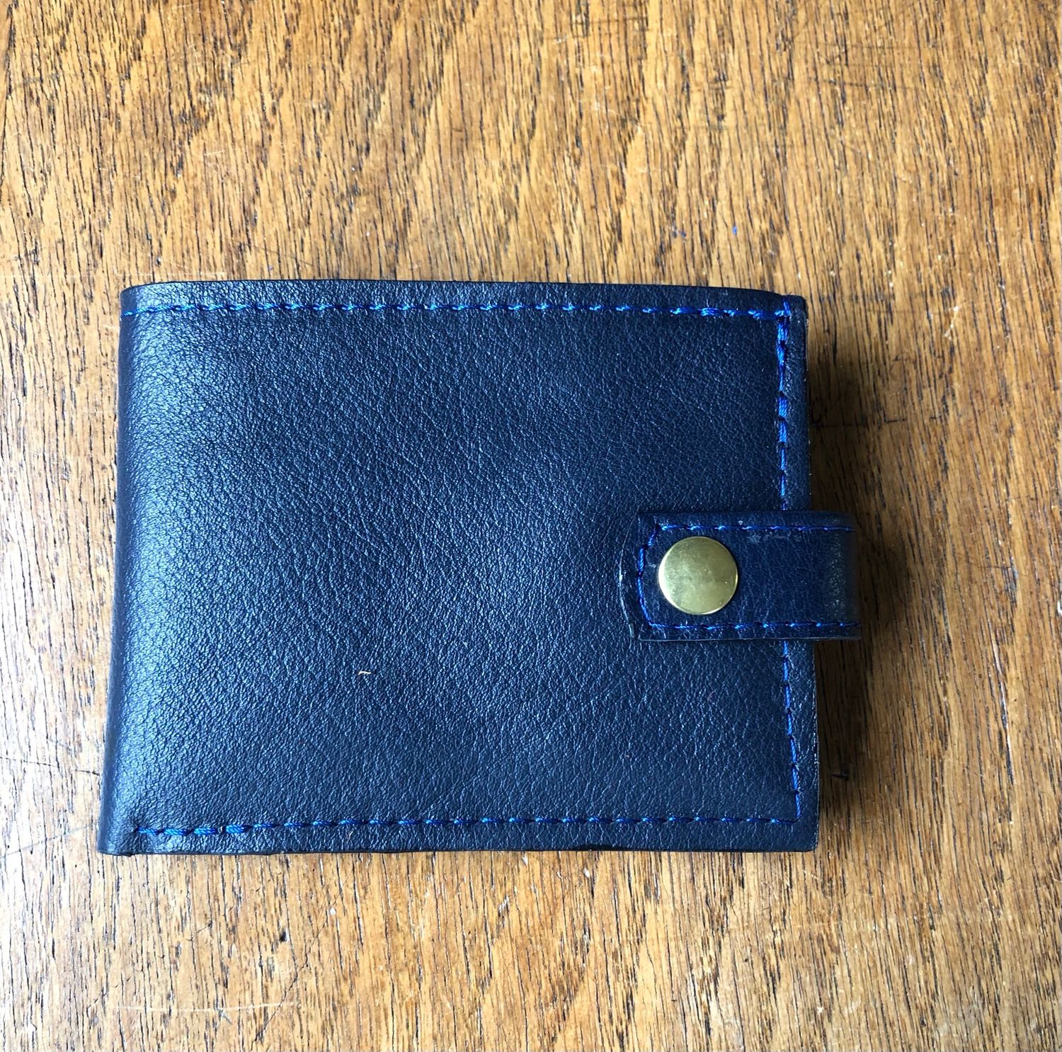 Portefeuille One cuir bi couleur bleu marine et cuir imprimé pièce unique artisanale fabriquée à Toulouse