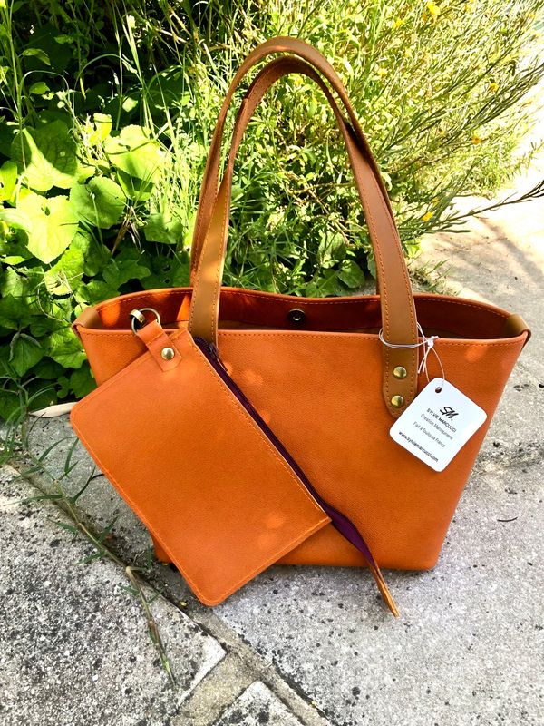 Cabas cuir pleine fleur coloris orange fait à Toulouse cuir Français