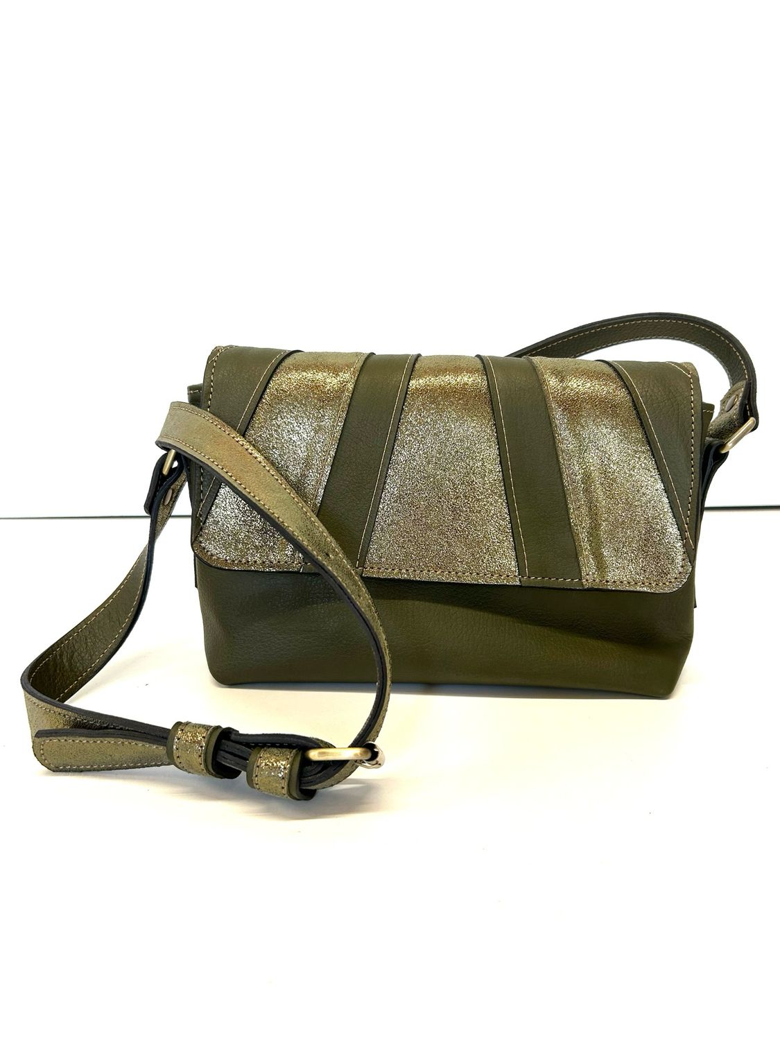 Sana sac cuir pleine fleur kaki et or fait à Toulouse