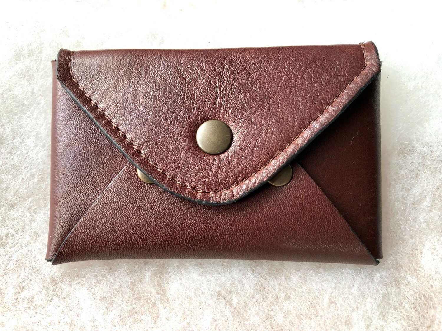 Porte-cartes en cuir et cognac