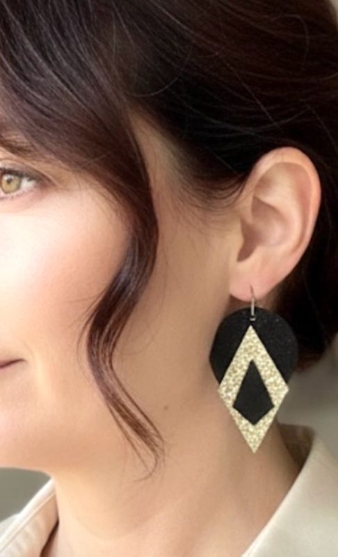 Boucles d’oreilles losange cuir doré grainé créole acier chirurgical