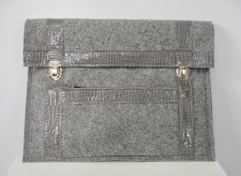 Housse MacBook Air 13 pouces Grisette en cuir et feutre