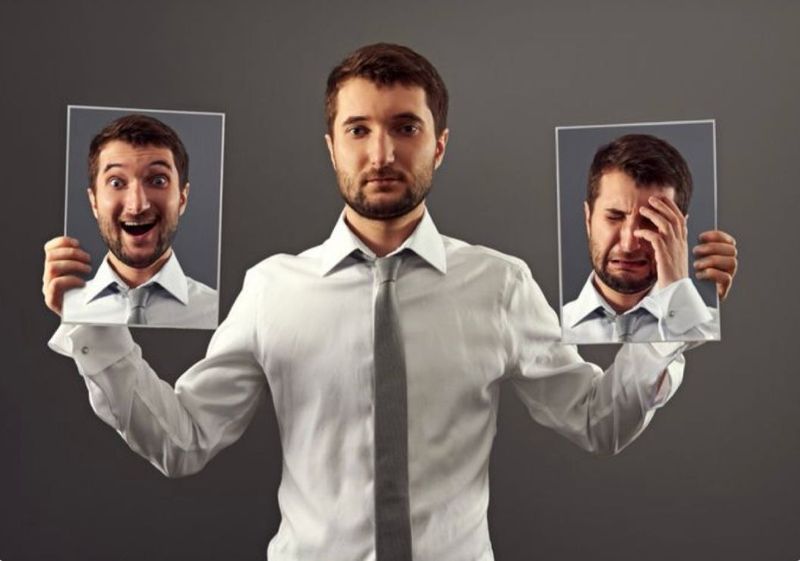 Master in Therapie des emotionalen Wohlbefindens / 12 Monate 65 ECTS