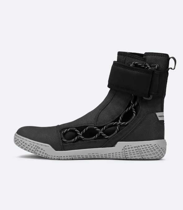 Performance High Cut Boot