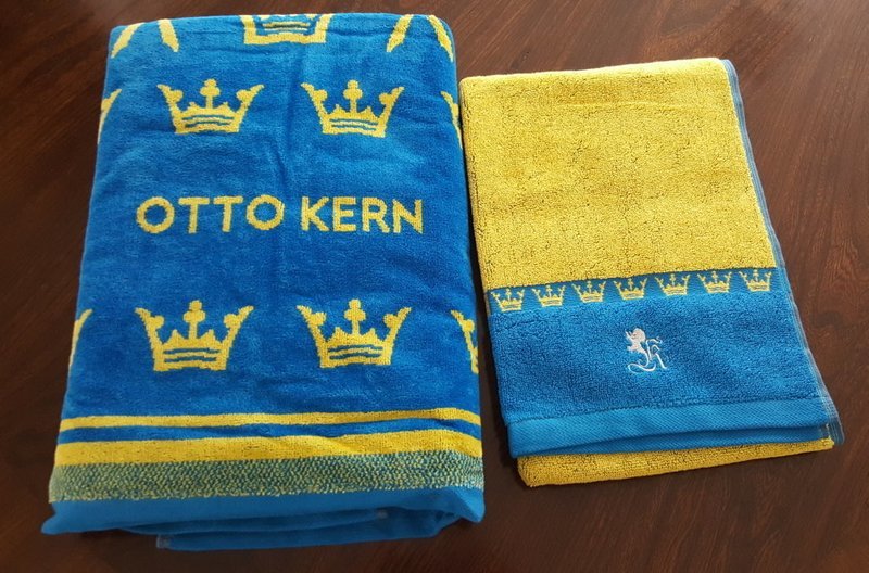 Otto-Kern toalla OK37 His &amp; Her Majesty conjunto Azul/Oro