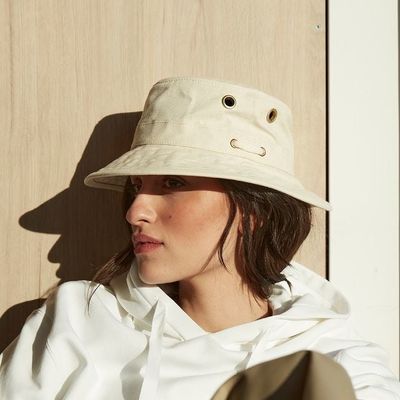 THE ICONIC BUCKET HAT (T1) NATURAL