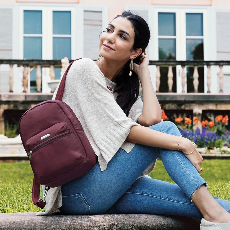 ANTI-THEFT ESSENTIALS SMALL BACKPACK (43488