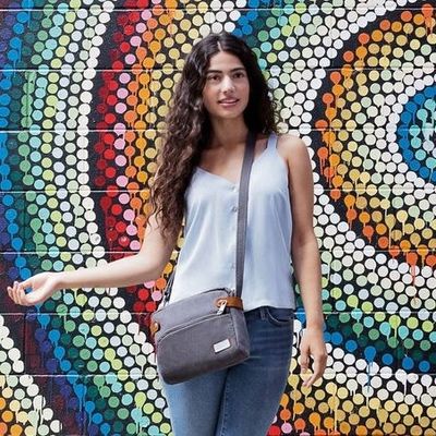 ANTI-THEFT HERITAGE CROSSBODY (33071)
