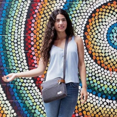 ANTI-THEFT HERITAGE CROSSBODY (33071)