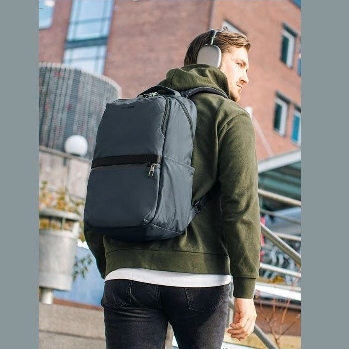 X 25L ANTI-THEFT BACKPACK (30645)