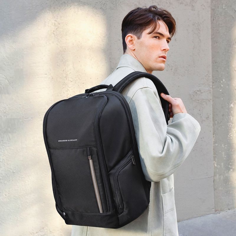 HTA RECYCLED MEDIUM WIDEMOUTH BACKPACK (AK124-4) BLACK