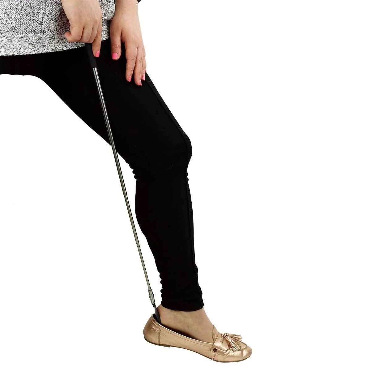 EXTENDIBLE SHOE HORN W/ WOOD HANDLE (703284)