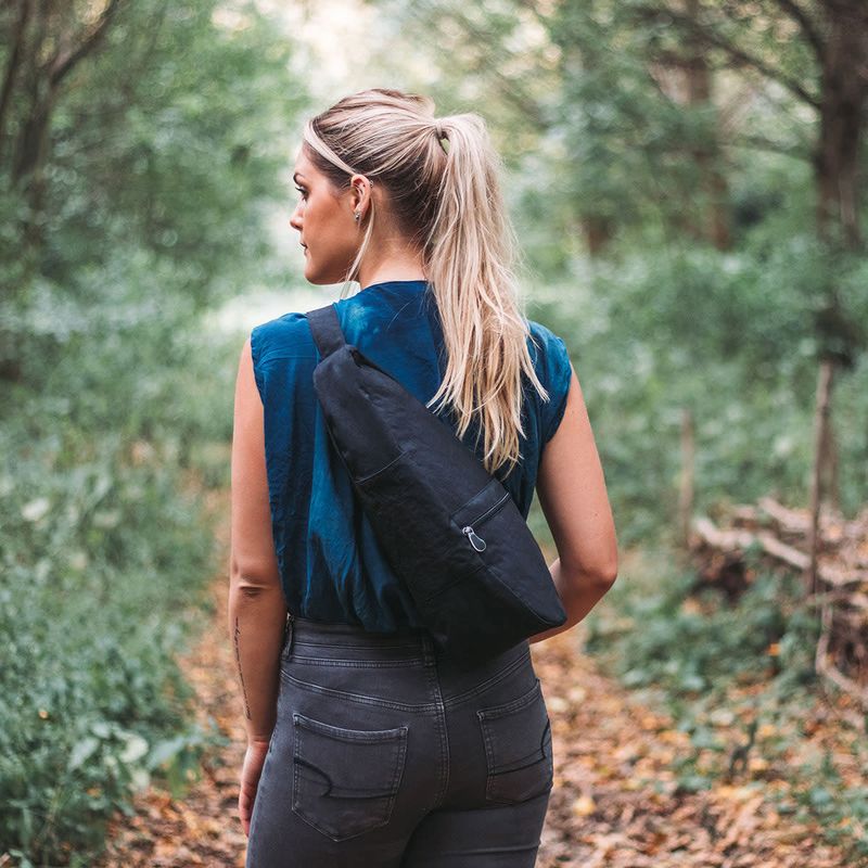 SMALL DISTRESSED NYLON HEALTHY BACK BAG (6103)