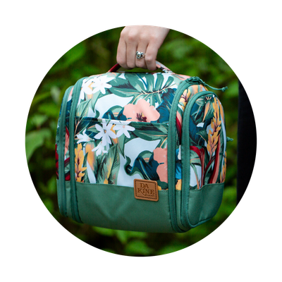 TOILETRY KITS