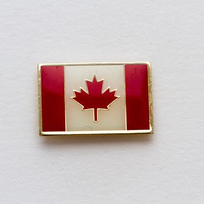 CANADA LAPEL PIN 1&quot; SQUARE FLAG (CDA-PINSQ)