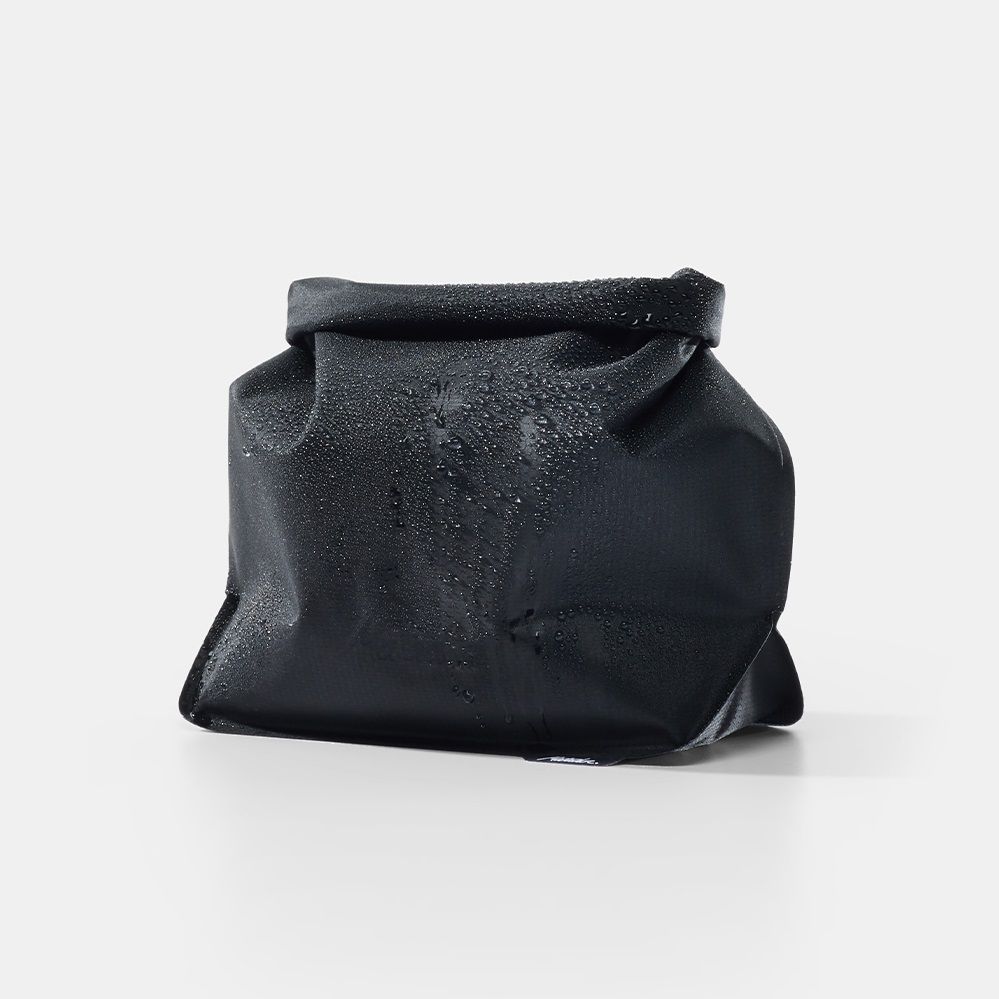 FLATPAK WATERPROOF TOILETRY CASE (MATFPC001B) CHARCOAL