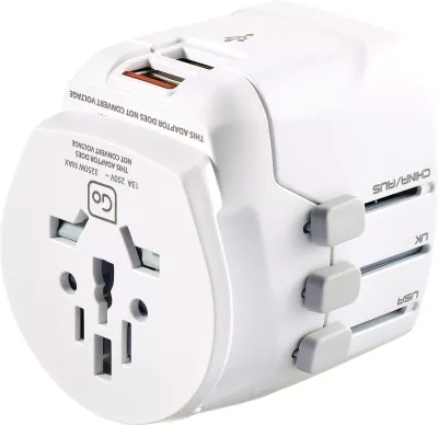 WORLDWIDE ADAPTOR+ TWIN USB (410 )