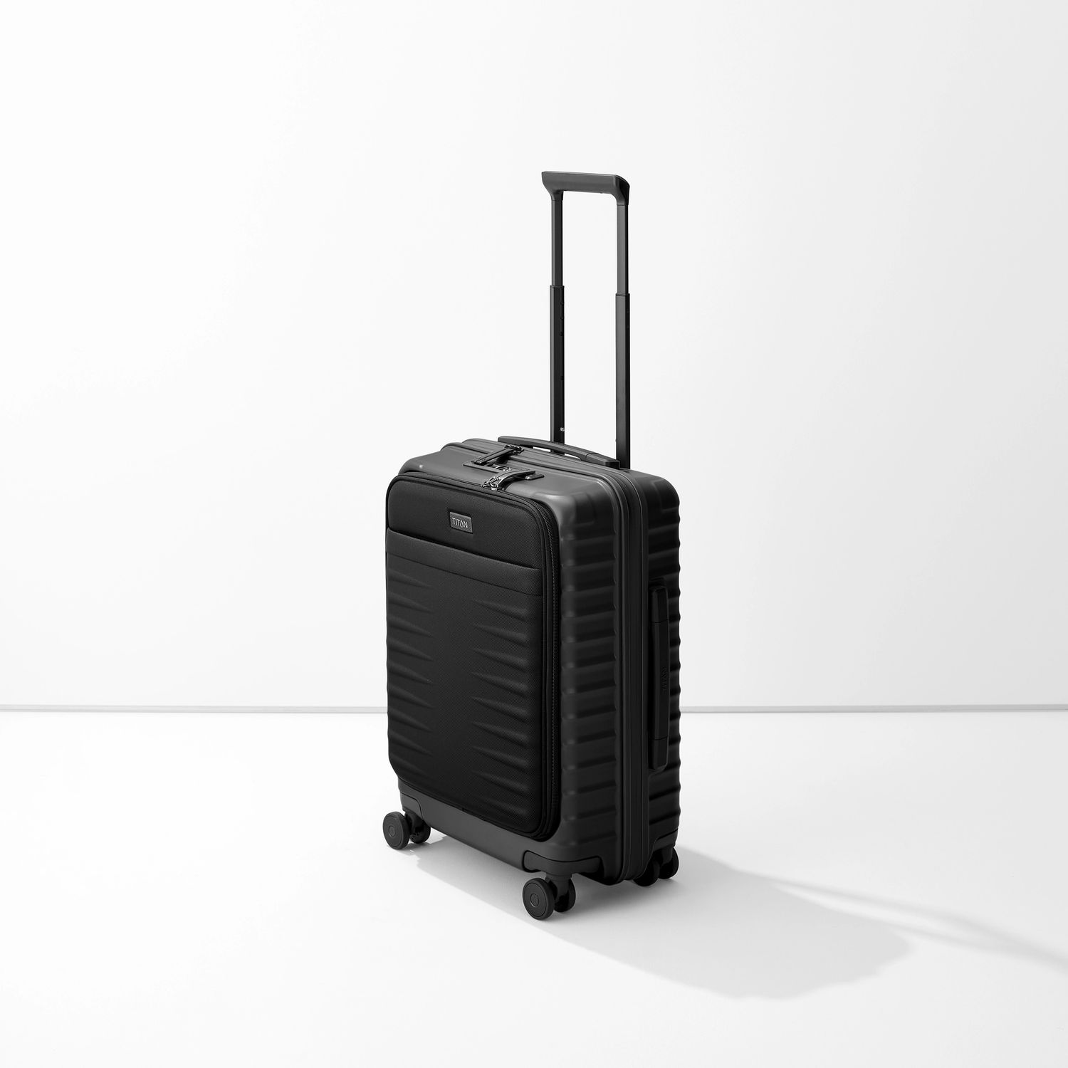 UPGRADE 4-WHEEL TROLLEY FRONT POCKET CARRY-ON SVT (3000049), Color: 01 NIGHTSHADE BLACK