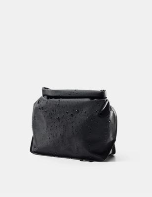 FLATPAK WATERPROOF TOILETRY CASE v2 (MATFP2C001BK) BLACK