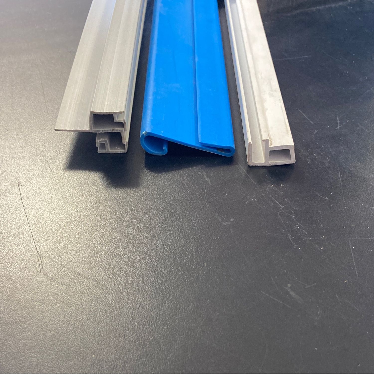 ABOVE GROUND POOL COPING/BEAD RECIEVER - MISCELLANEOUS PIECES - DISCONTINUED