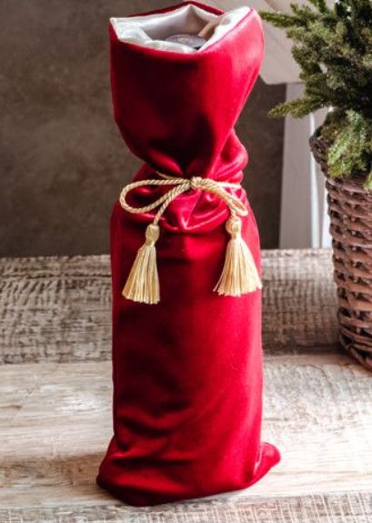 Red Velvet Bottle Bag