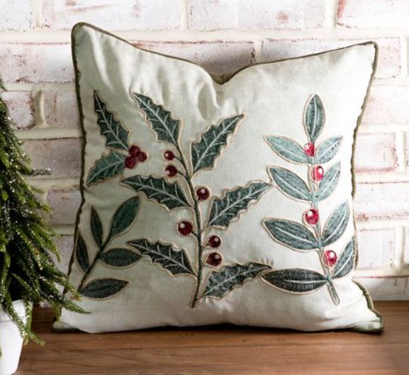 18&quot; x 18&quot; Green Holly Pillow