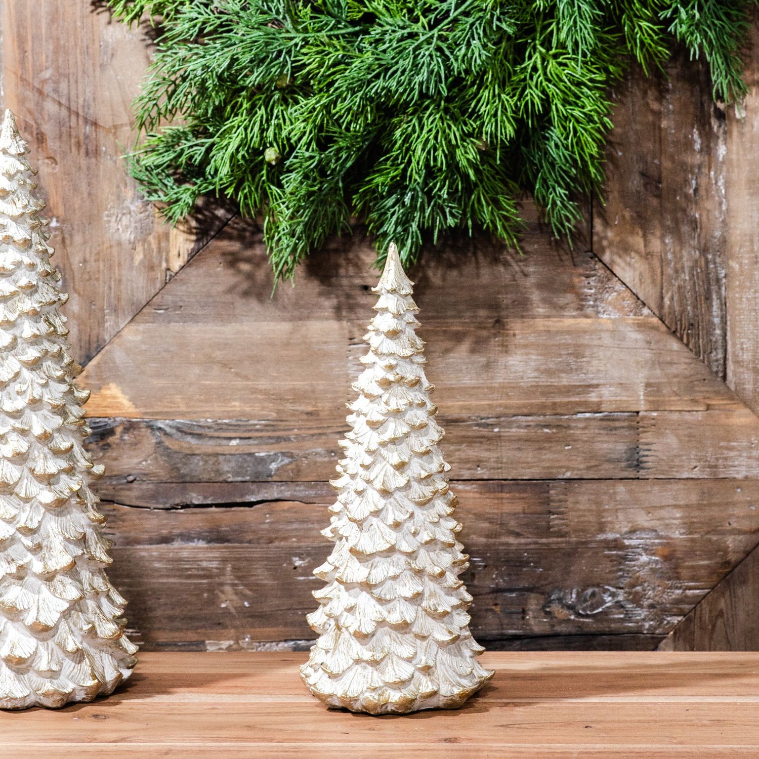 11.8&quot;  Snowy Gold Tree