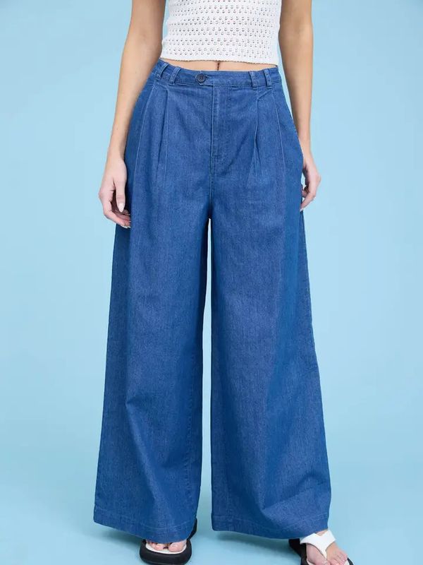 Pleated Wide Leg Chambray Pants