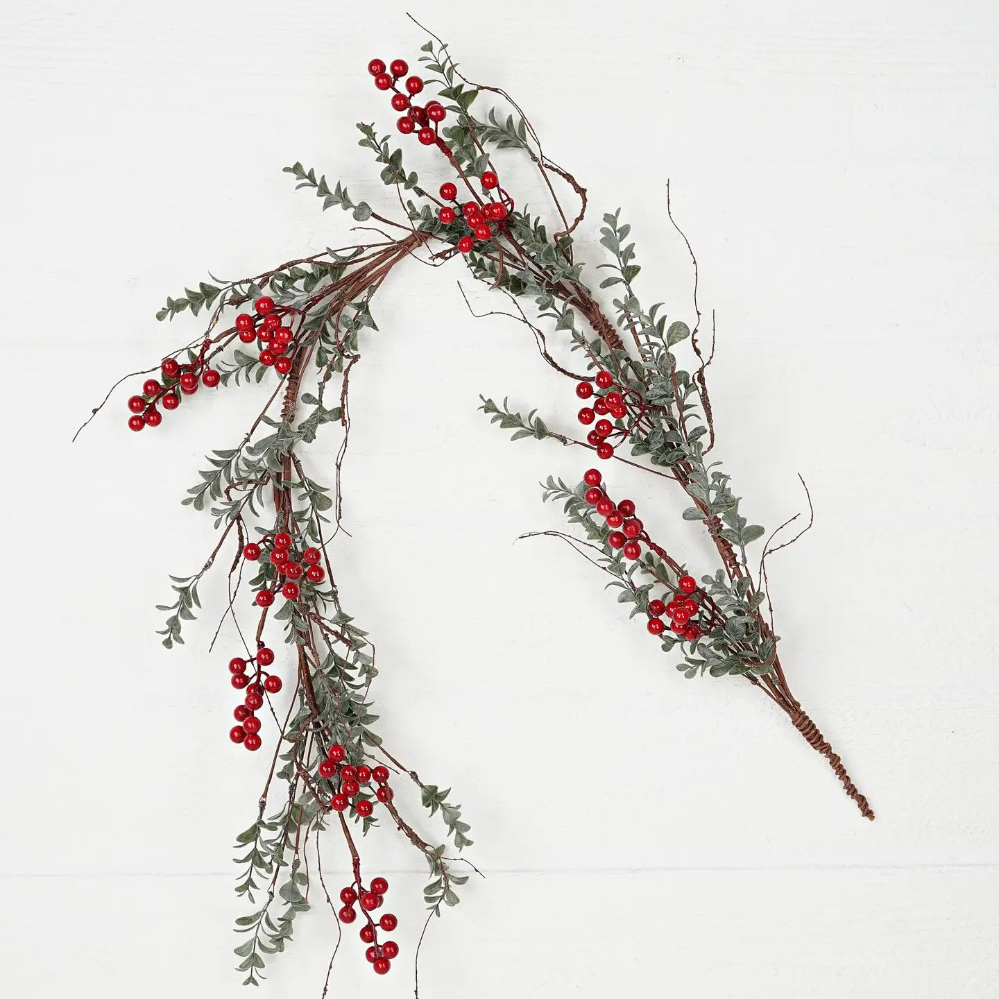 4&#39; Berry Flocked Garland