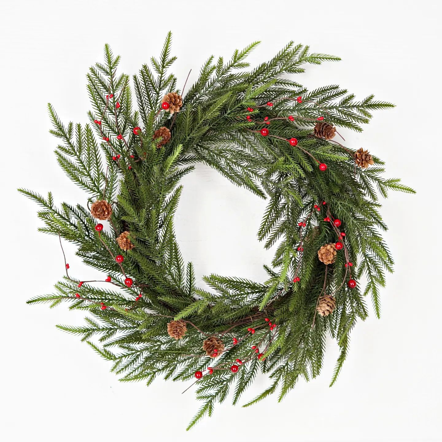 22&quot; Pine &amp; Berries Wreath