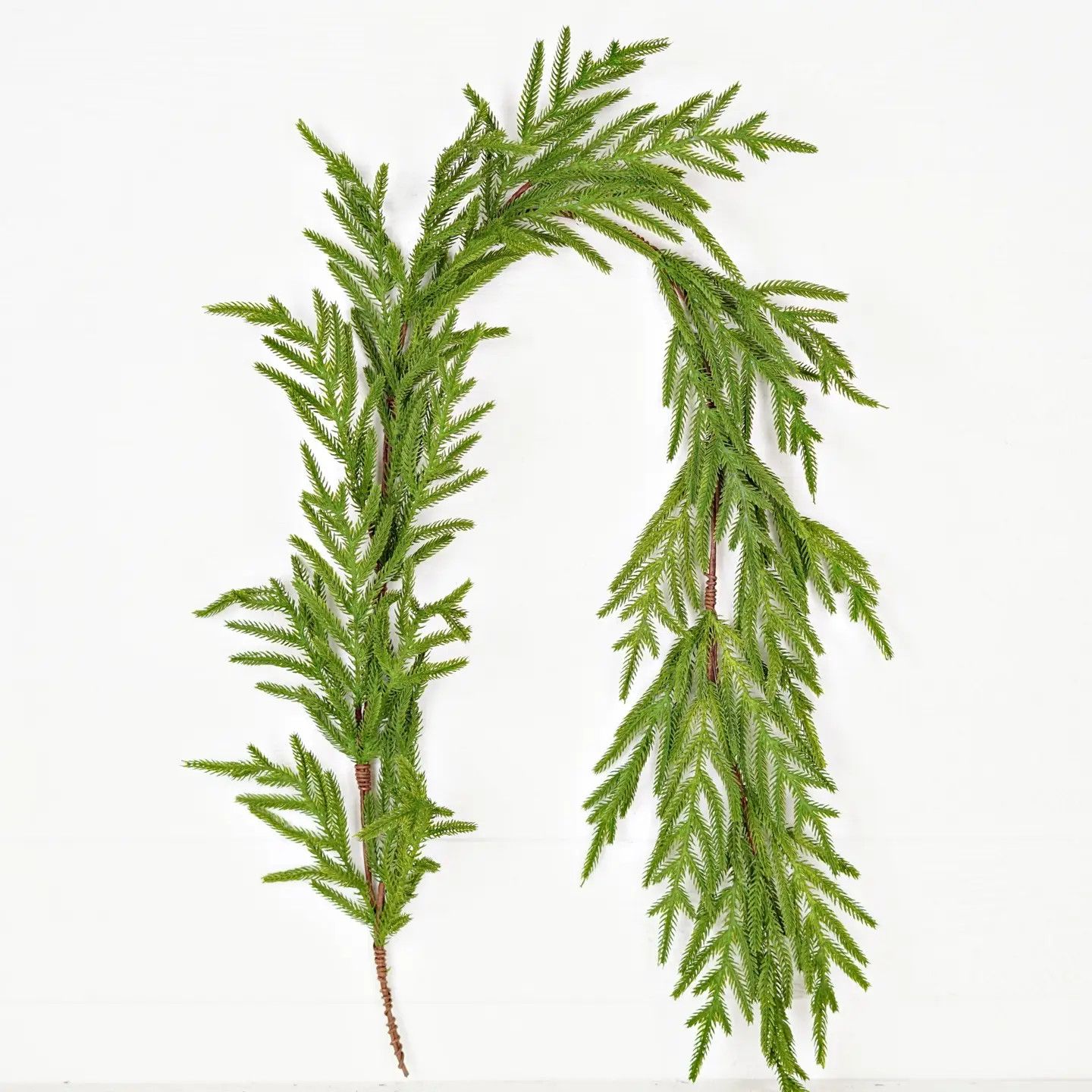 5&#39; Evergreen Garland