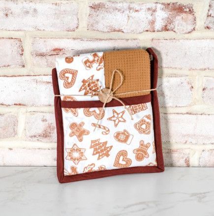 Gingerbread Potholder Towel Set