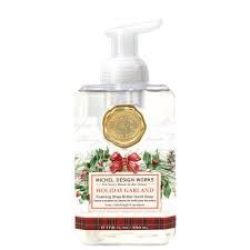 Holiday Garland Foaming Hand Soap