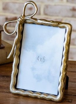 4x6 Gold Ribbon Photo Frame