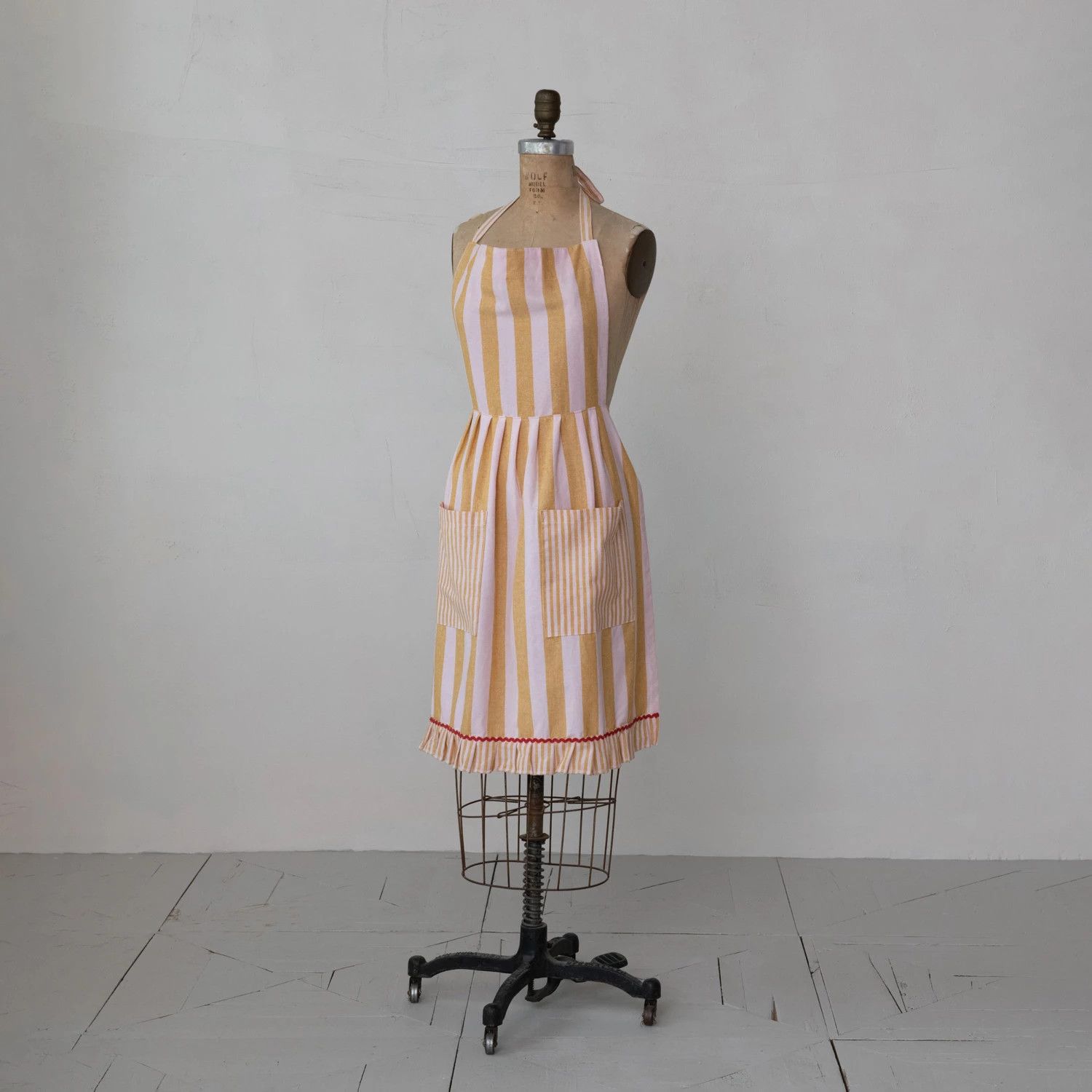 Striped Apron w/ Ruffle, Pockets &amp; Ric Rac Trim