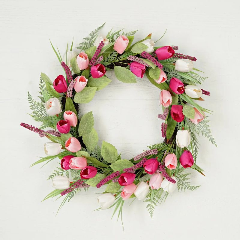 20" Tulip Wreath