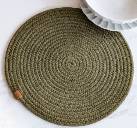 13" Olive Round Placemat