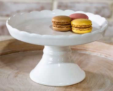 7.5" White Scalloped Pedestal