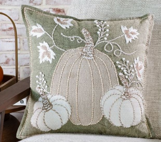 18x18 Autumn Pumpkins Pillow