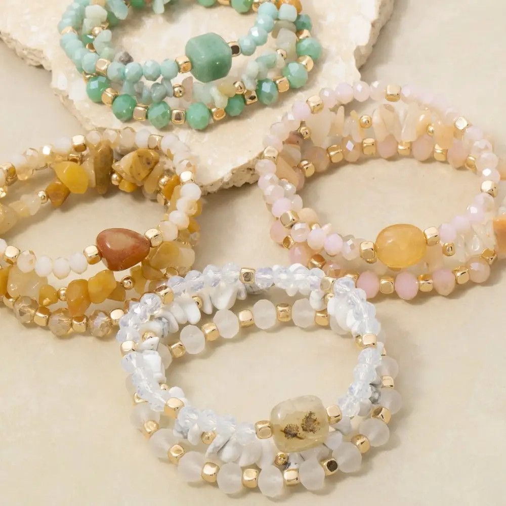 White Mixed Chip Bracelet